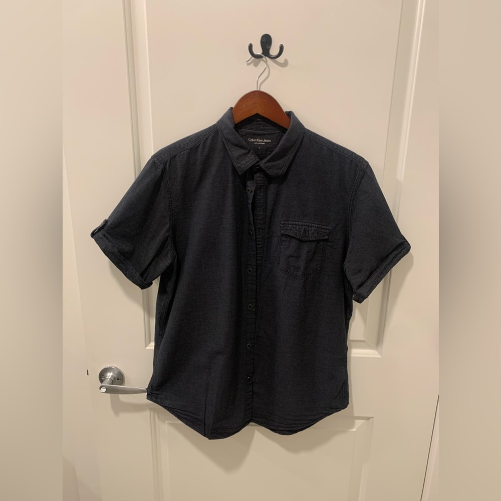Gray Men’s Calvin Klein T-Shirt